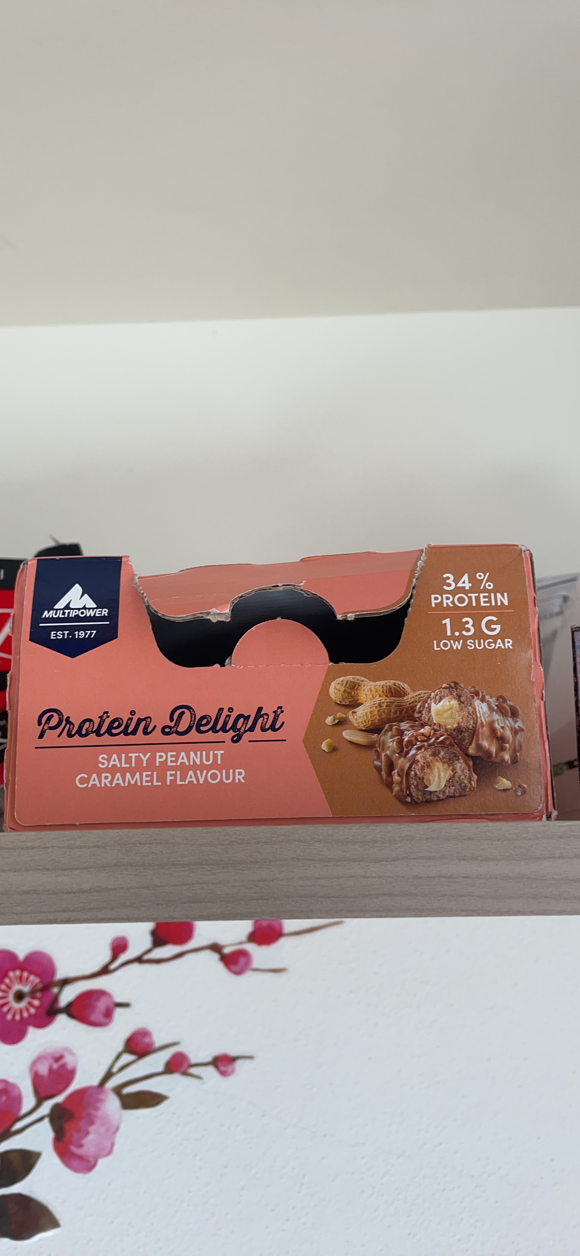 Multipower Protein Delight barretta proteica arachidi salate e caramello 18 x 35 g